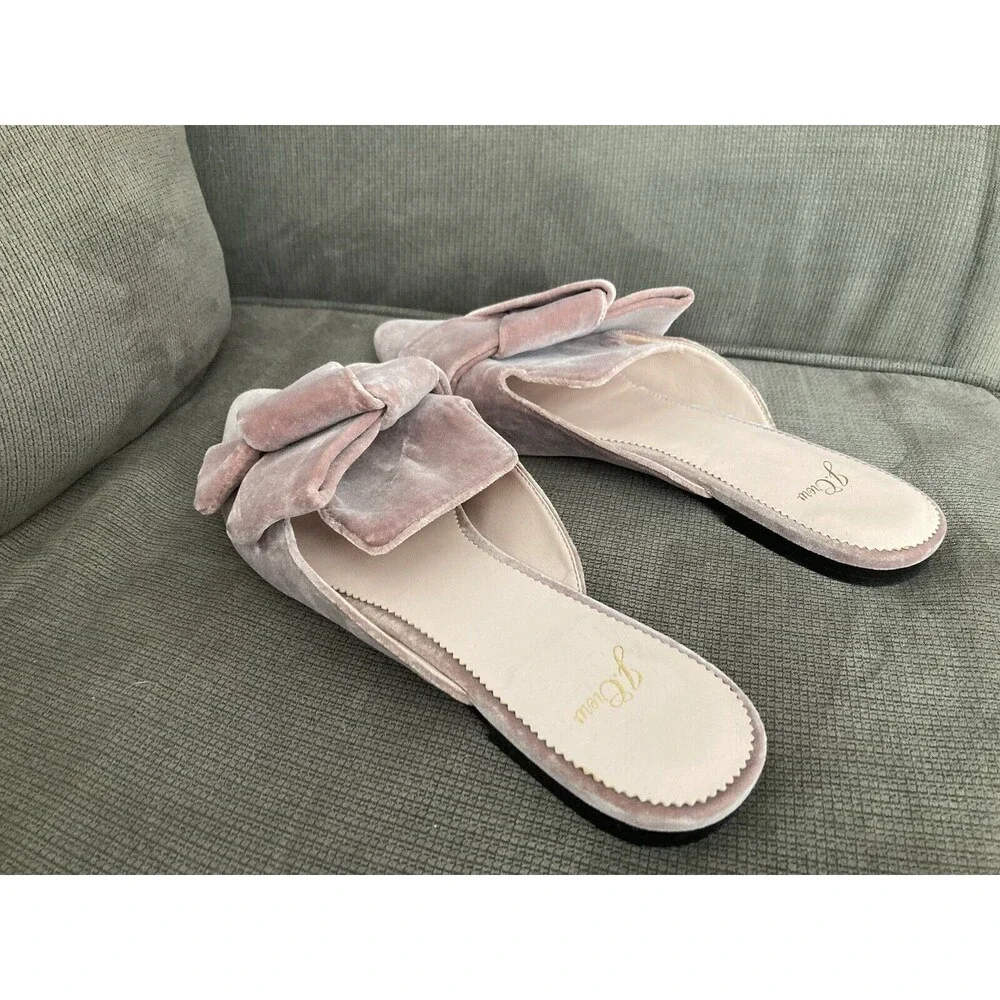 Blush Velvet Bow Pointed-Toe Slip-On Flats